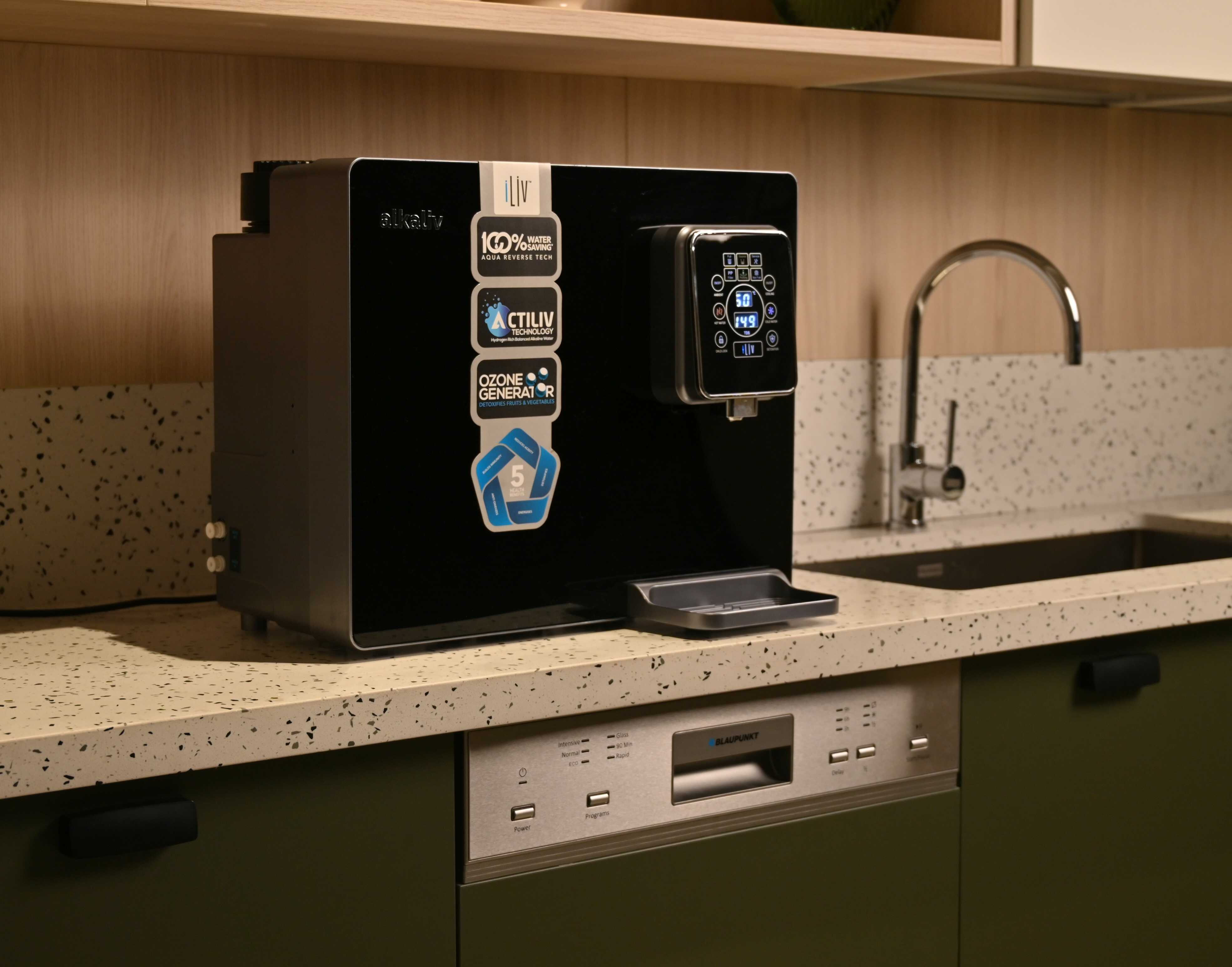 iLiv alkaliv UF Water Purifier Slide1