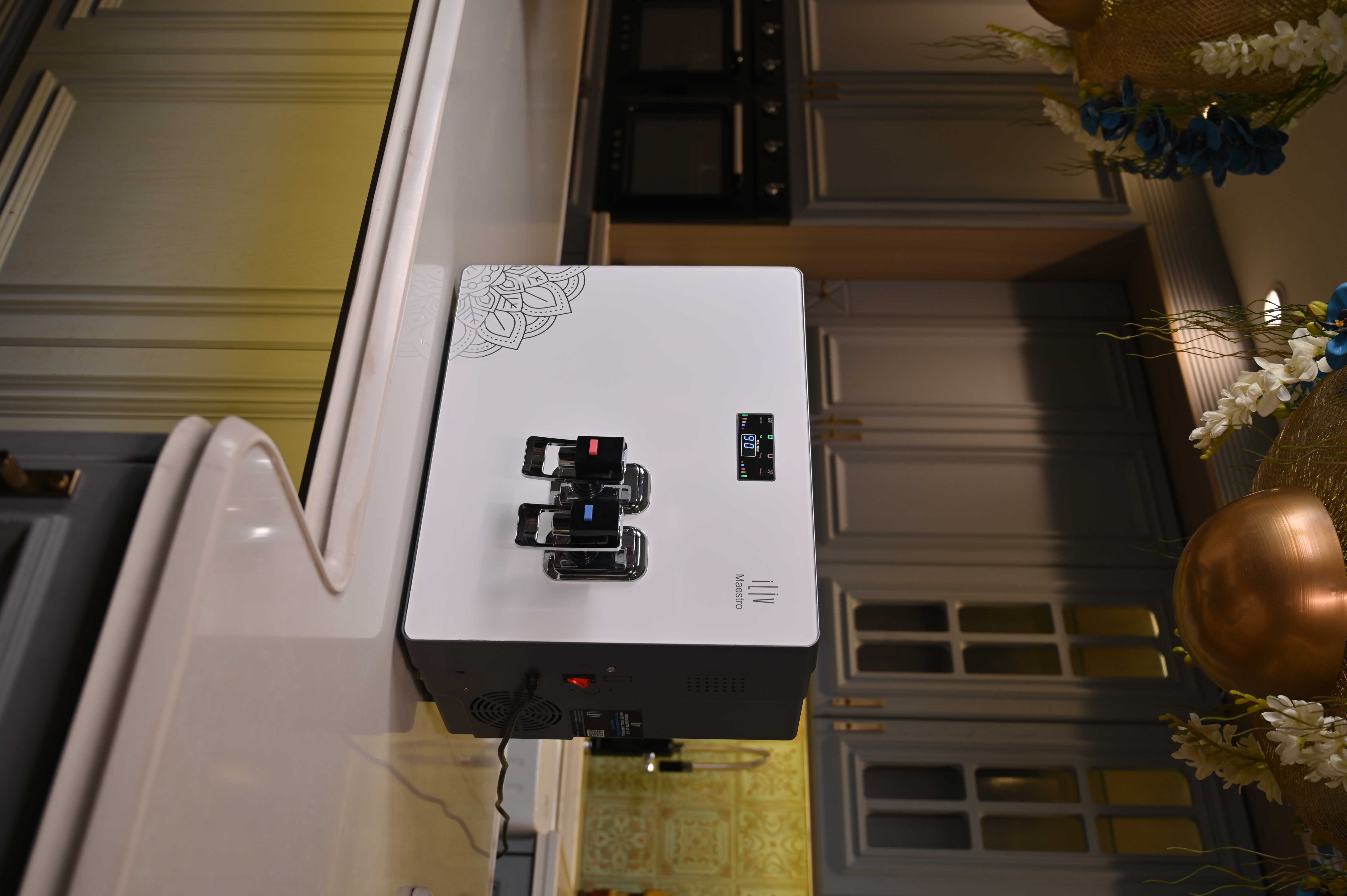 iLiv iLIV maestro purifier  RO Water Purifier Slide1
